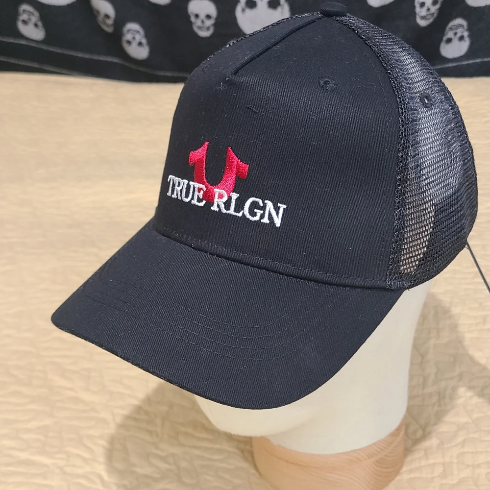 True Religion embroidered trucker hat - Picture 2 of 7